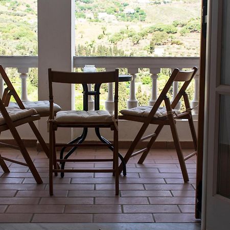 Eleni'S Seaview House Leilighet Ándros Eksteriør bilde